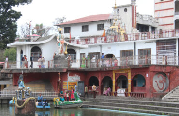 Chamunda Devi Temple Outside