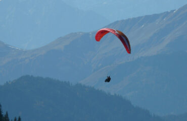 Paragliding at Bir-Billing