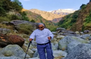 Hiking in Palampur by the riverside