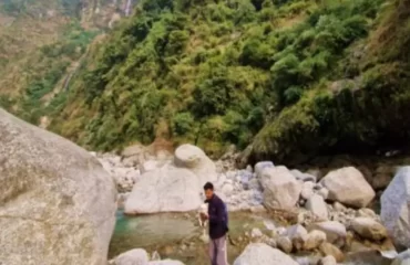 Riverside Hike Palampur