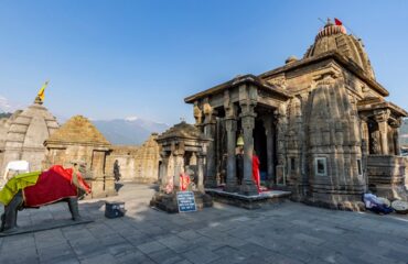 baijnath-shiv-temple-kangra-himachal-pradesh